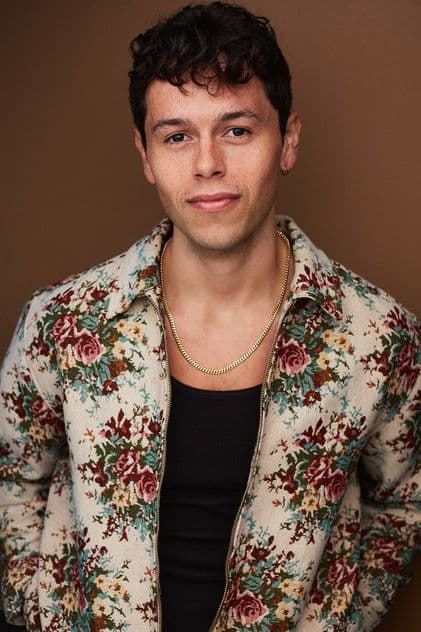 Ітан Джонс Ромеро