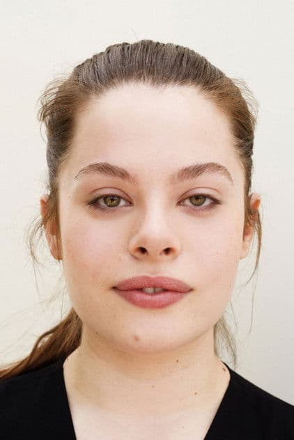 Анна Біолай