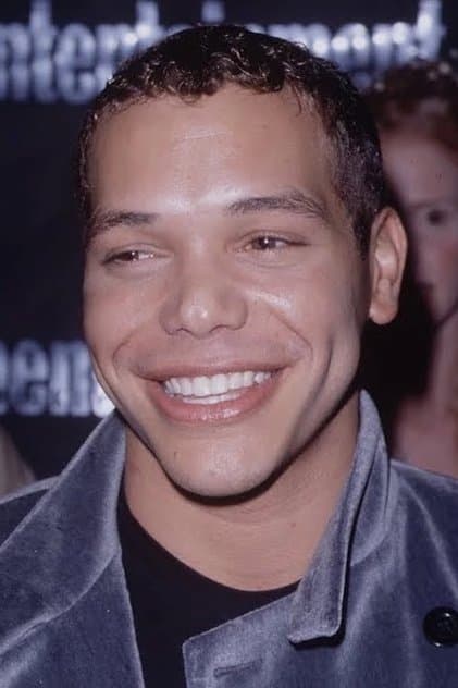 Джейсон Рейз