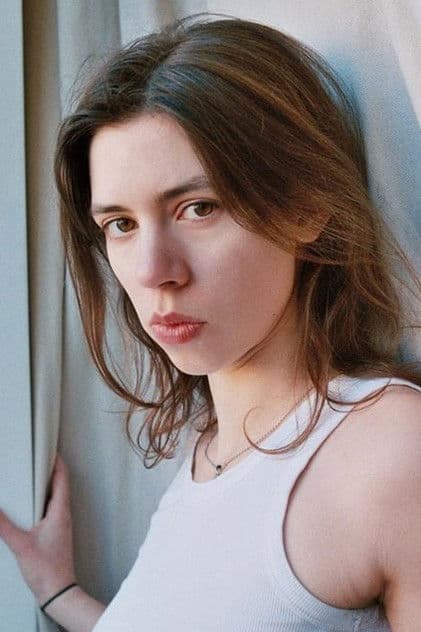 Полін Аккарт