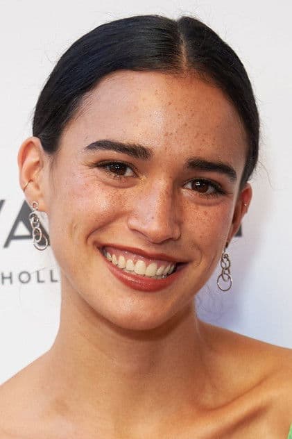 Емма Пасароу