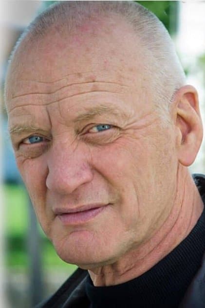 Найджел Беннет