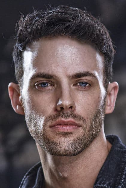 Камерон Лав