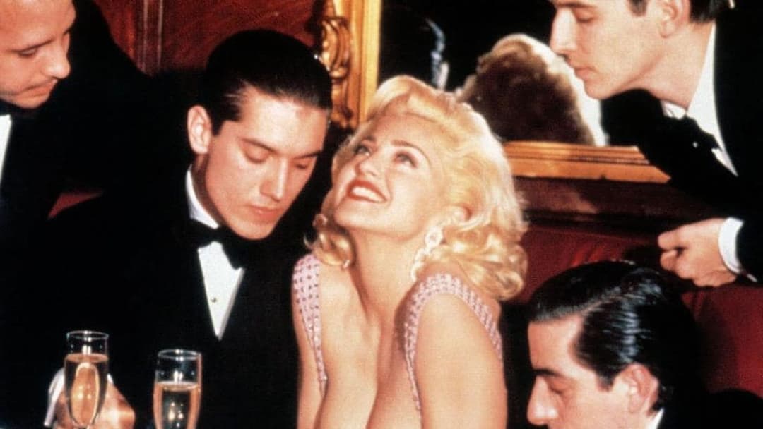 Im Bett mit Madonna backdrop 8