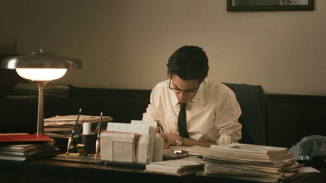 Berlinguer: La grande ambizione backdrop 9