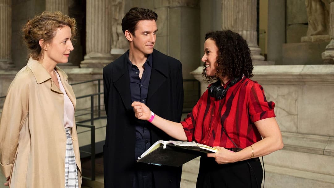 Ich bin dein Mensch backdrop 7