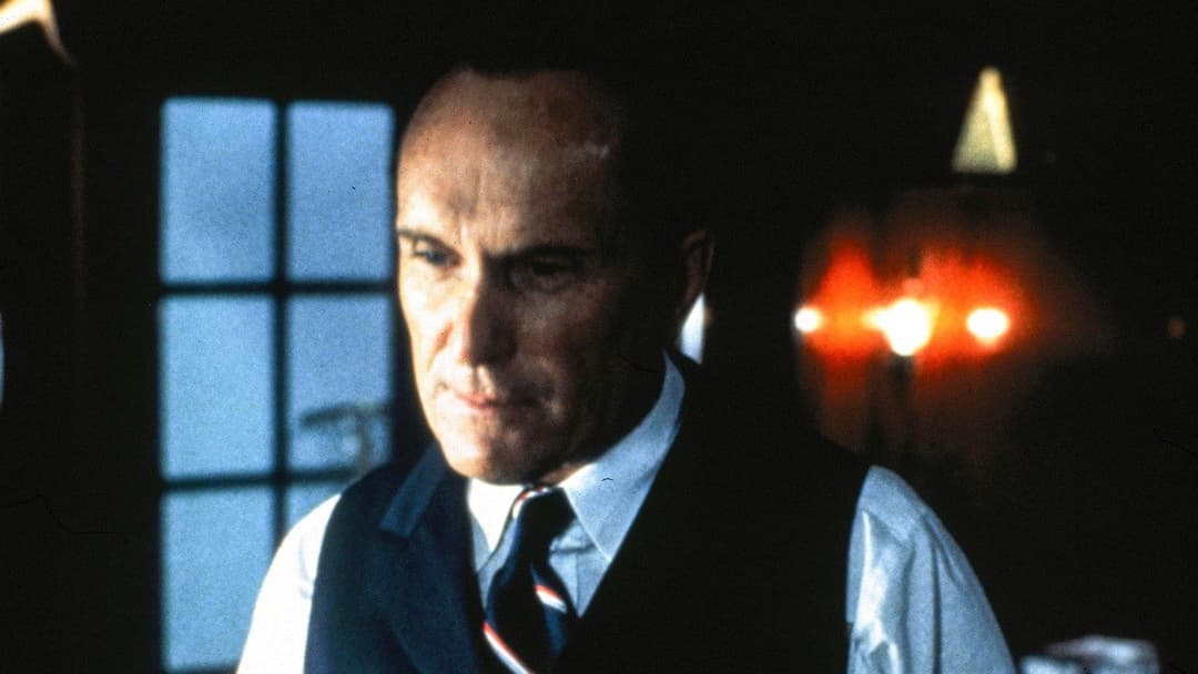 Оповідь служниці backdrop 12