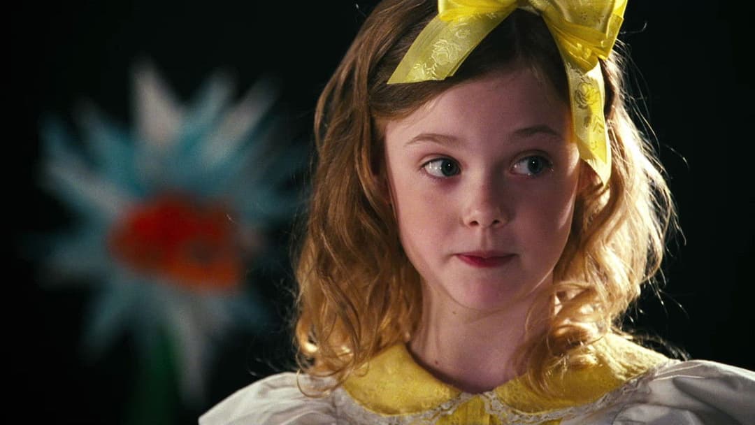 Phoebe im Wunderland backdrop 5