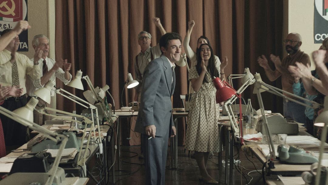 Berlinguer: La grande ambizione backdrop 8