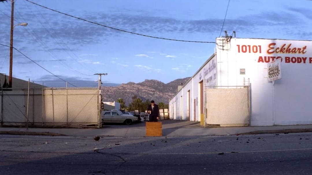 Punch-Drunk Love backdrop 14