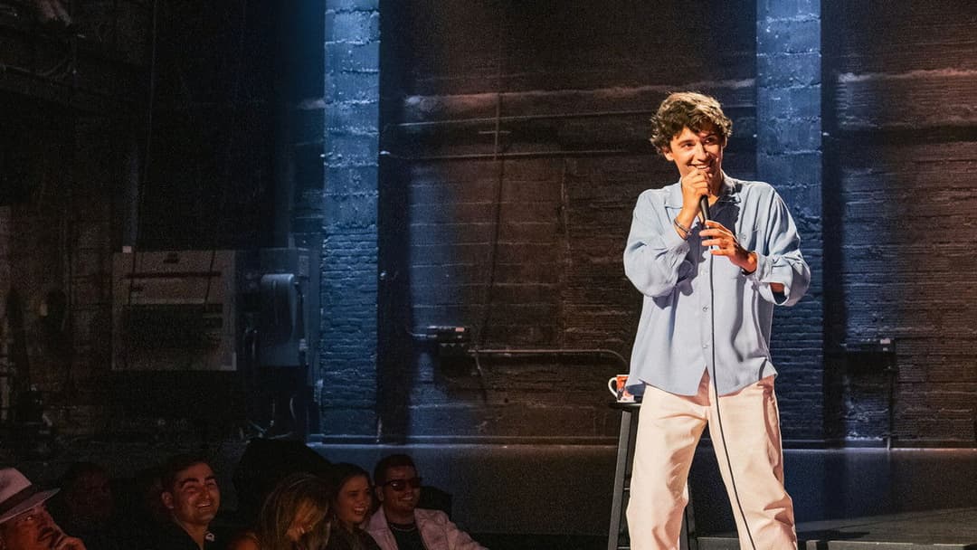 Марселло Ернандес: Американський хлопчина backdrop 3