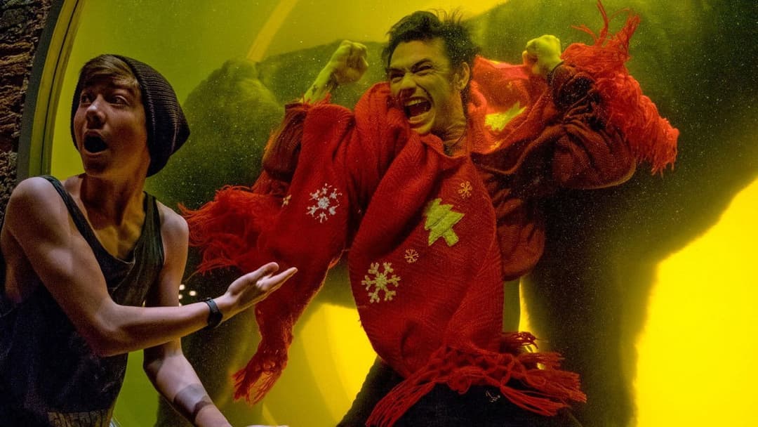 Чому він? backdrop 8