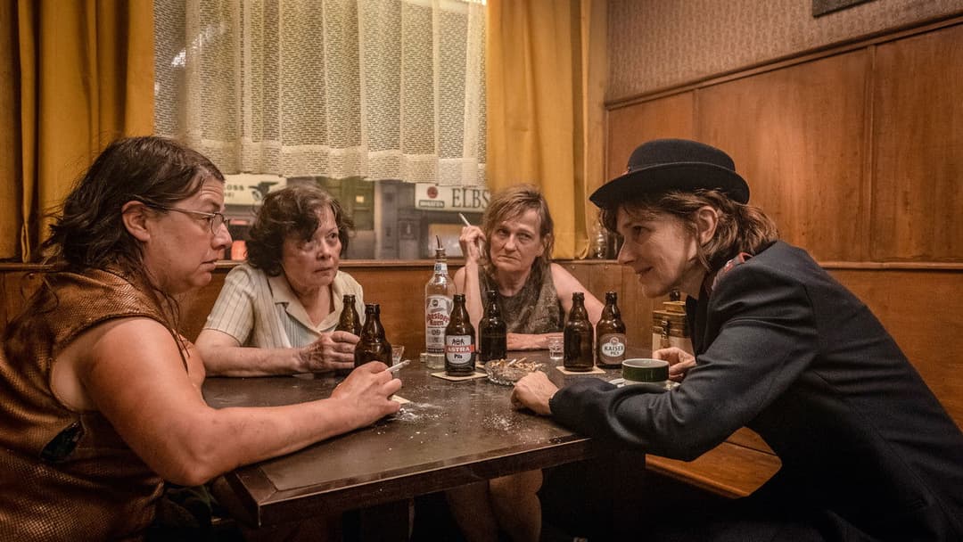 Der Goldene Handschuh backdrop 8