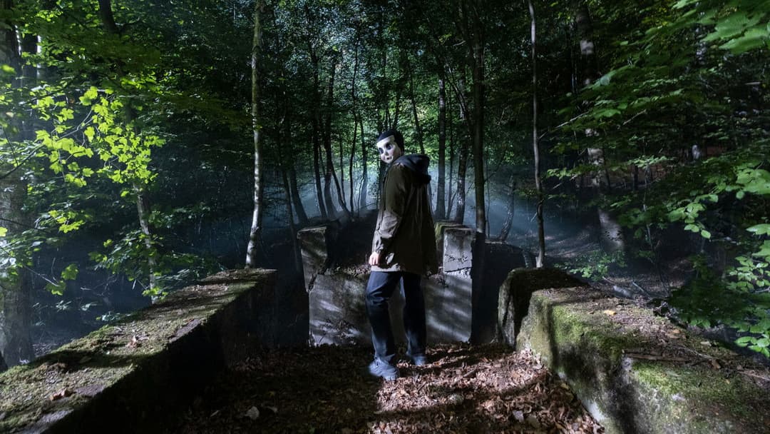 The Strangers: Chapter 1 backdrop 20