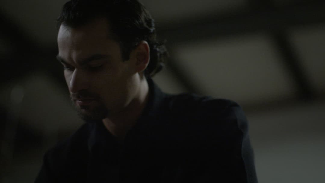 Tradimento backdrop 5