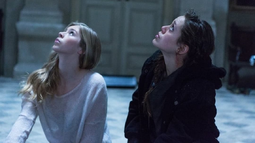 Fallen - Engelsnacht backdrop 3