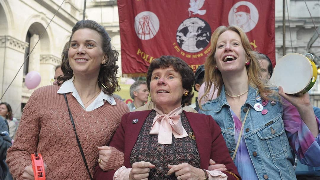 Гордість backdrop 7