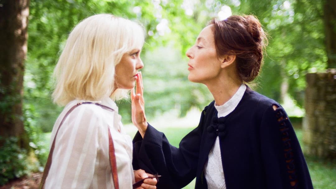 Messer im Herz backdrop 13