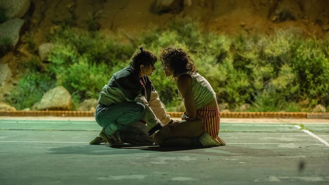 Любов, брехня та кровопролиття backdrop 4