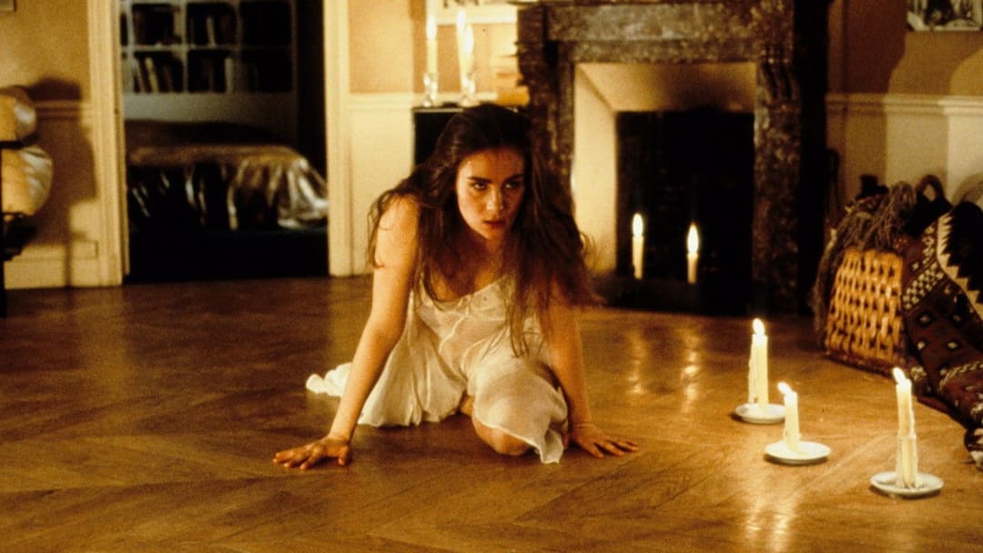 Bitter Moon backdrop 8