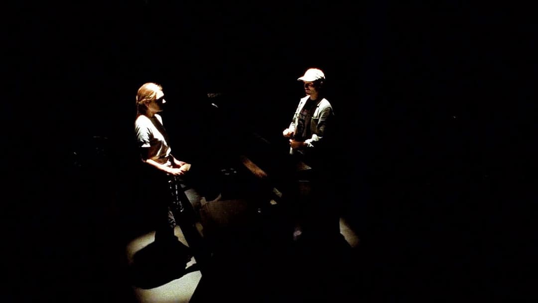 Кровотеча backdrop 3