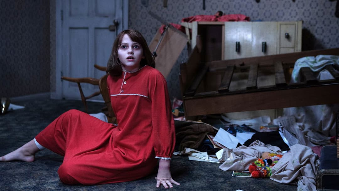 Закляття 2: Енфілдська справа backdrop 19