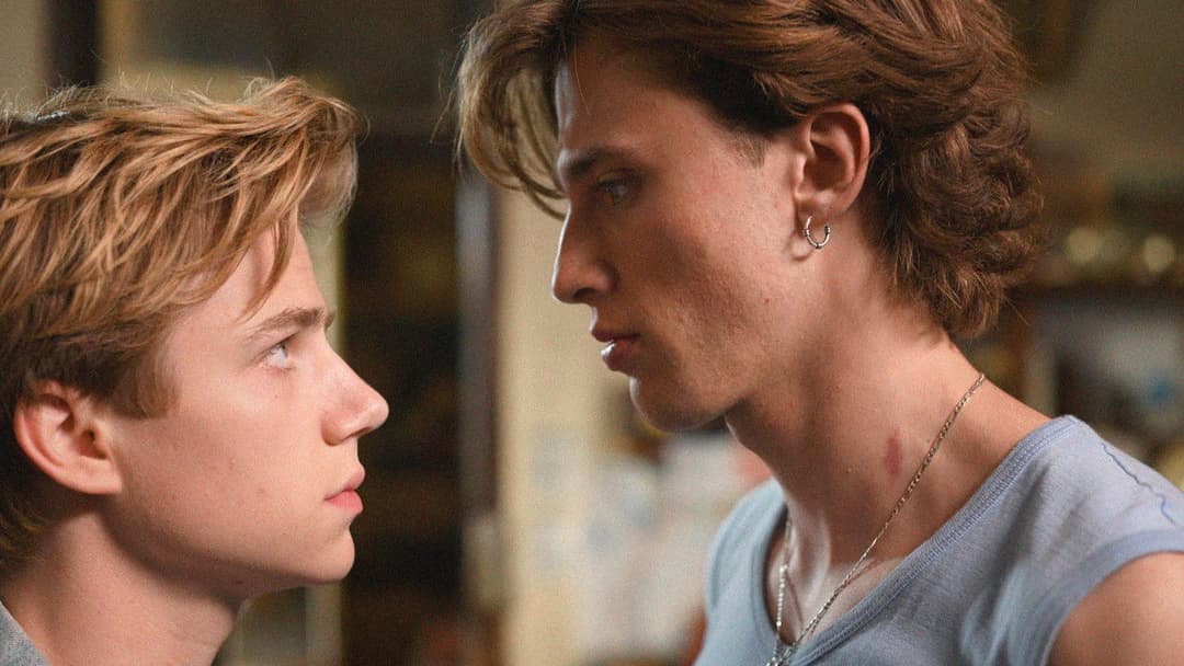 Sommer 85 backdrop 8