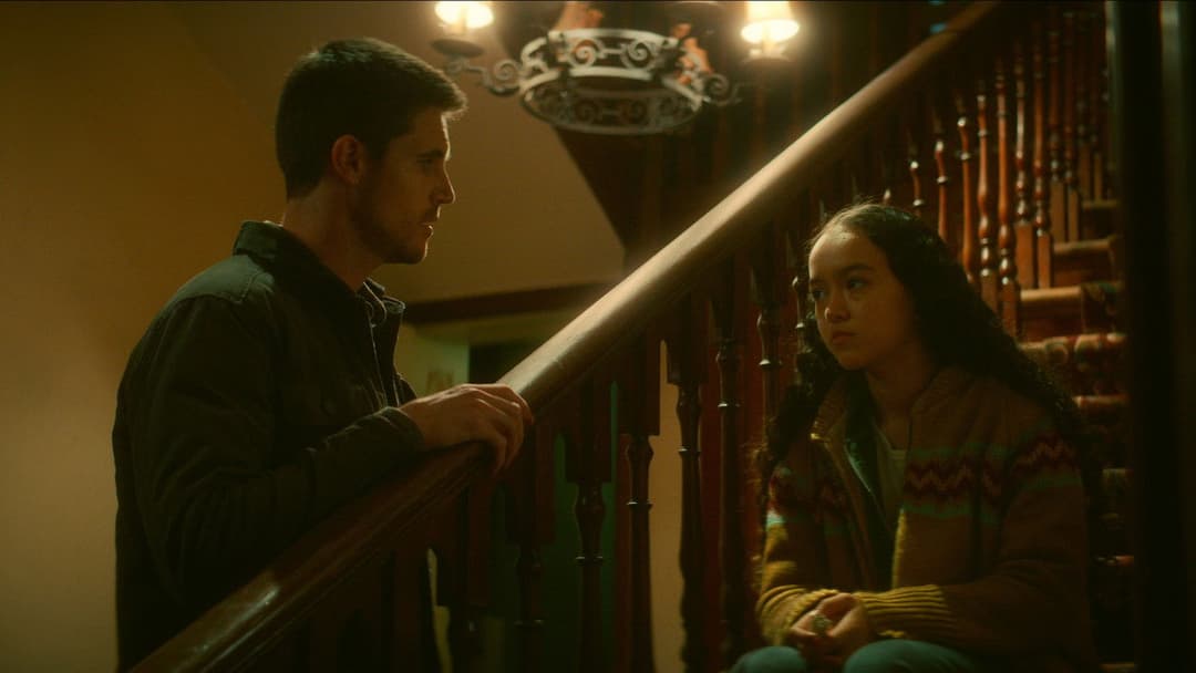 Код 8: Частина II backdrop 6