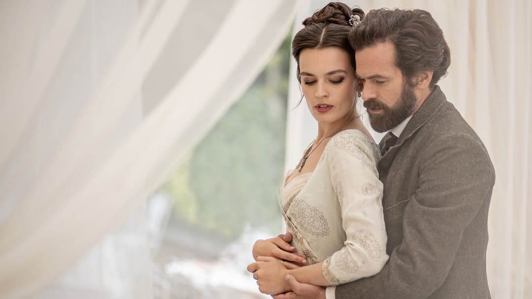 Ейфель: Вежа кохання backdrop 7