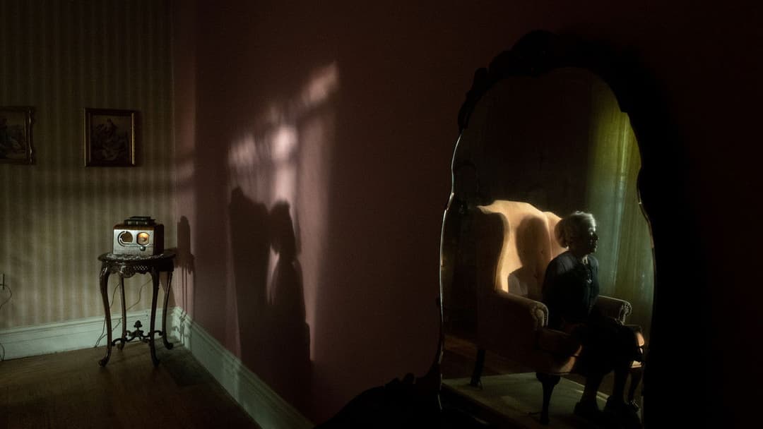 The Front Room backdrop 17