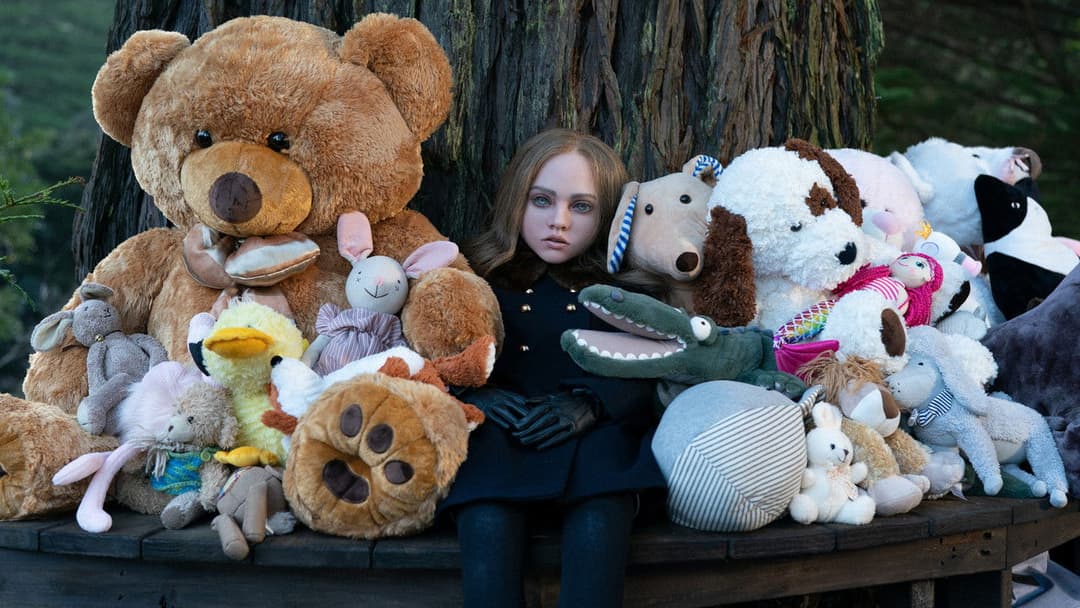 М3ҐАН backdrop 6