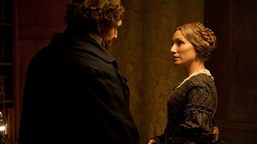 Невидима жінка backdrop 5