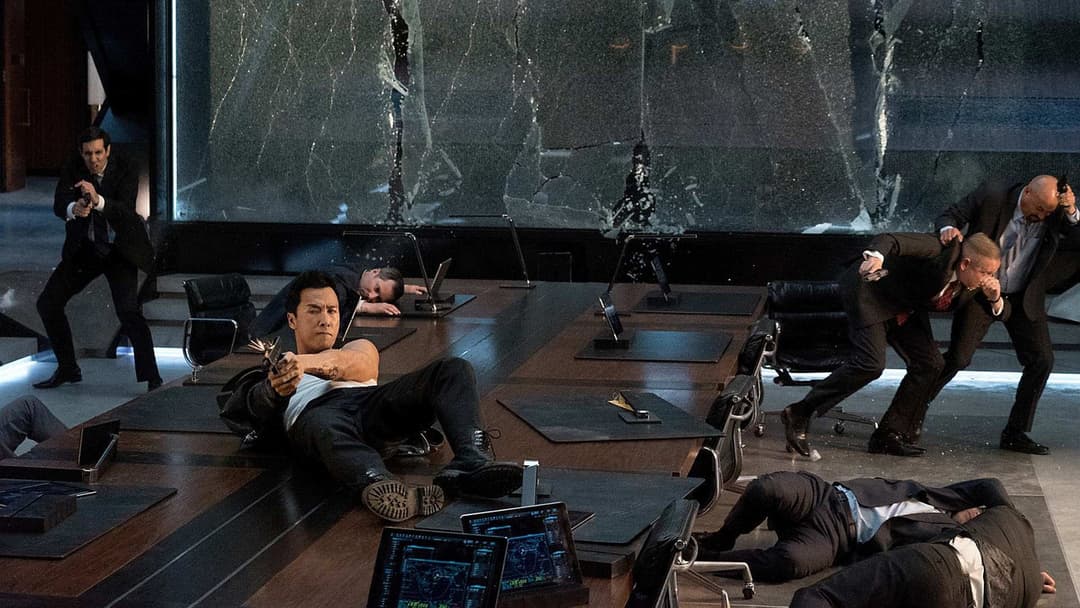 Три ікси: Реактивізація backdrop 9