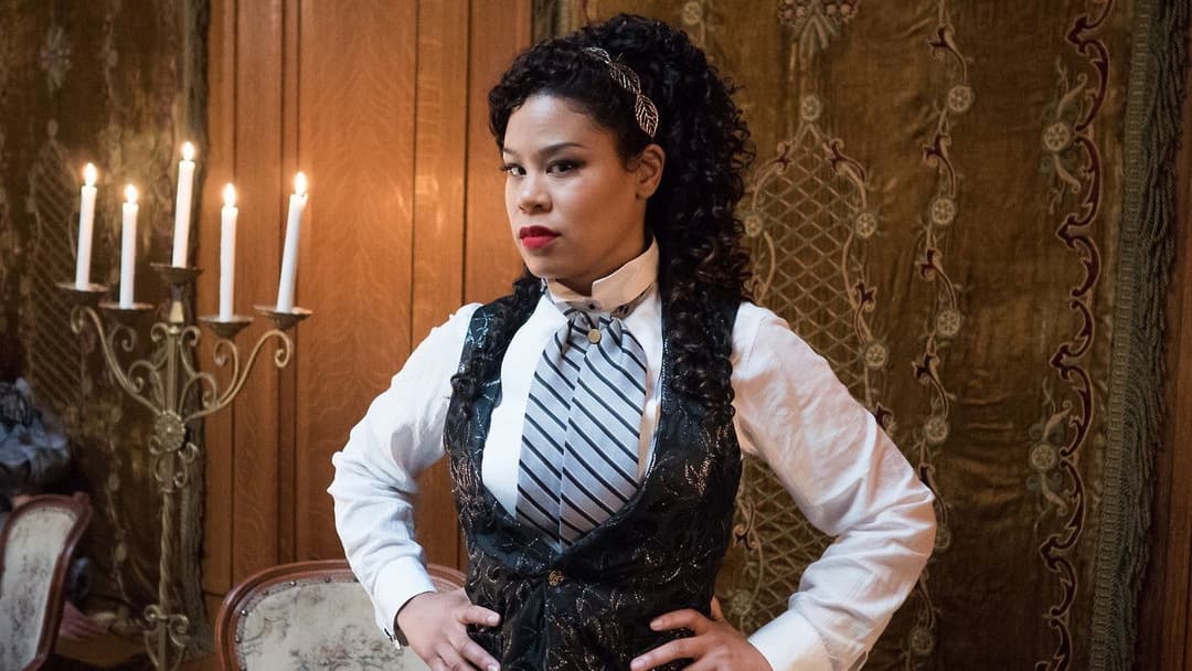 The Carmilla Movie backdrop 9