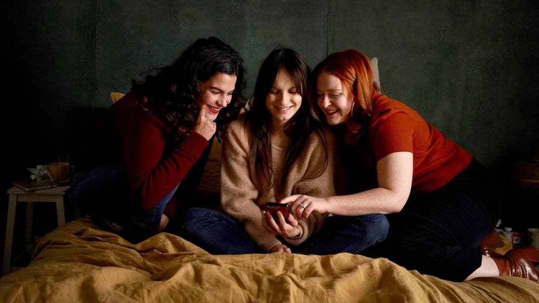 Він і вона backdrop 4