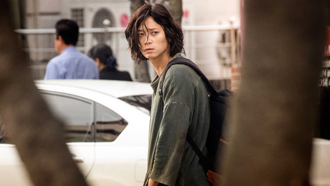 Зниклий час: Хлопчик, який повернувся backdrop 8