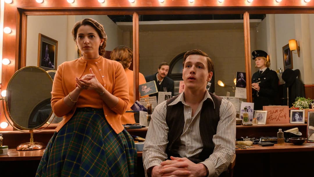 See How They Run backdrop 4