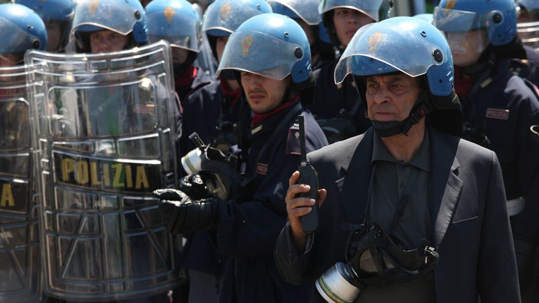 Diaz - Don't Clean Up This Blood backdrop 2