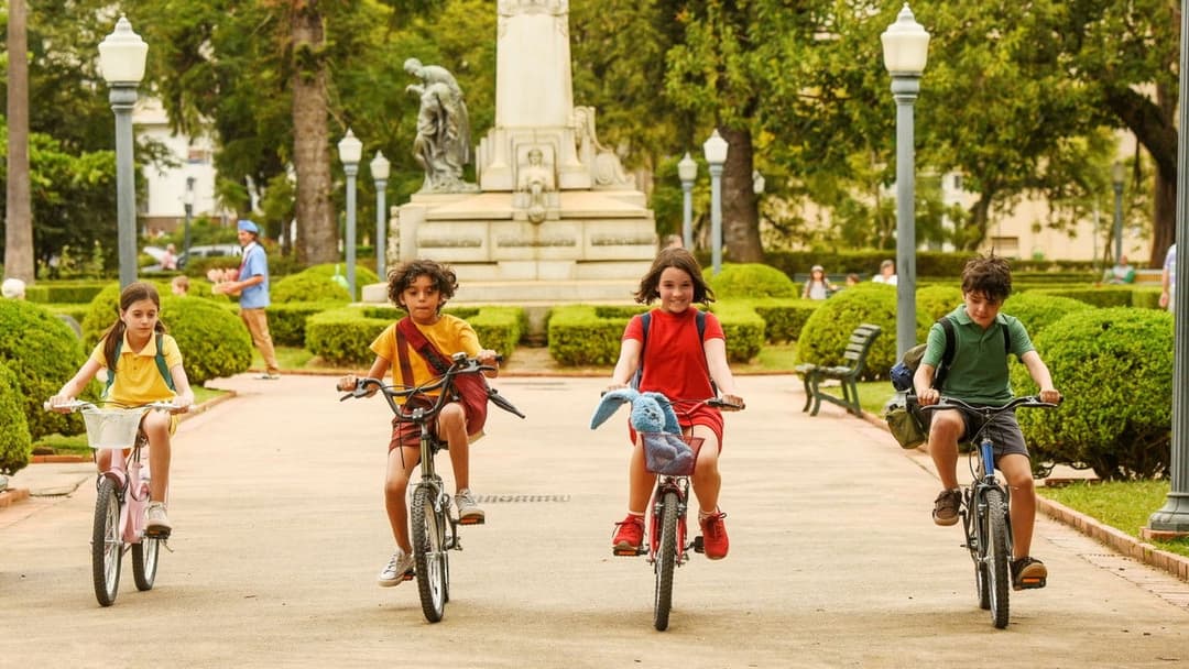 Turma da Mônica: Laços backdrop 3