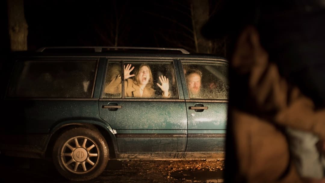 Speak No Evil backdrop 5