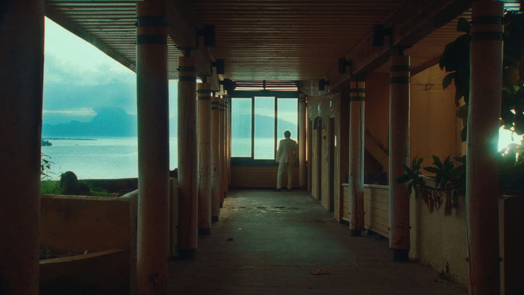 Pacifiction backdrop 19