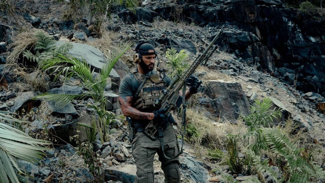 Land of Bad backdrop 12