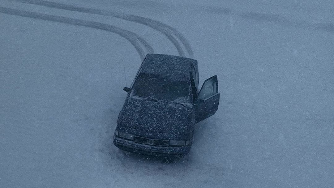 I'm Thinking of Ending Things backdrop 15