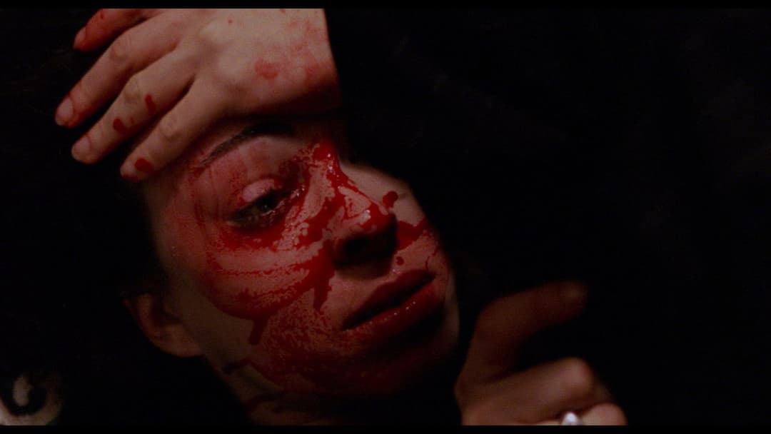 В моїй шкірі backdrop 19