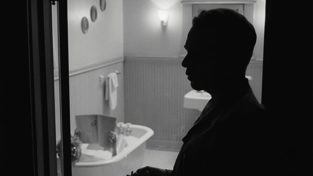 Людина, якої не було backdrop 16