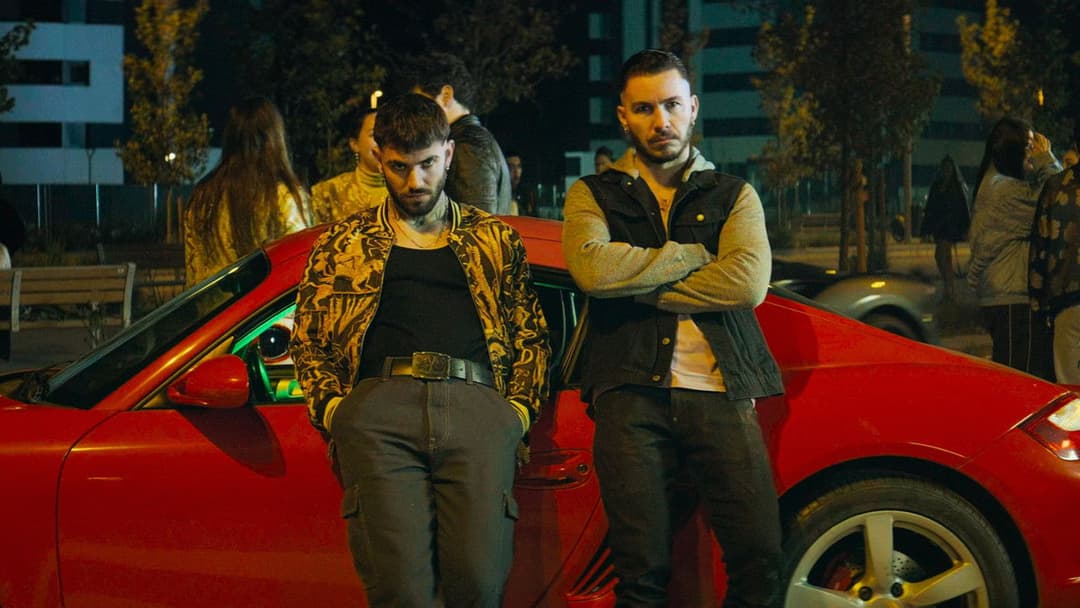 Твоя провина backdrop 4