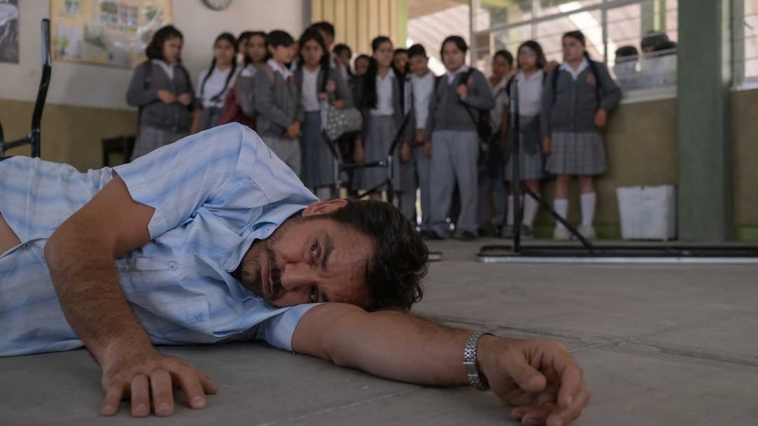 Radical - Eine Klasse für sich backdrop 5