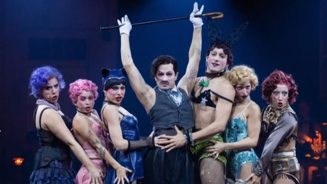 קברט: הקאמרי backdrop 1