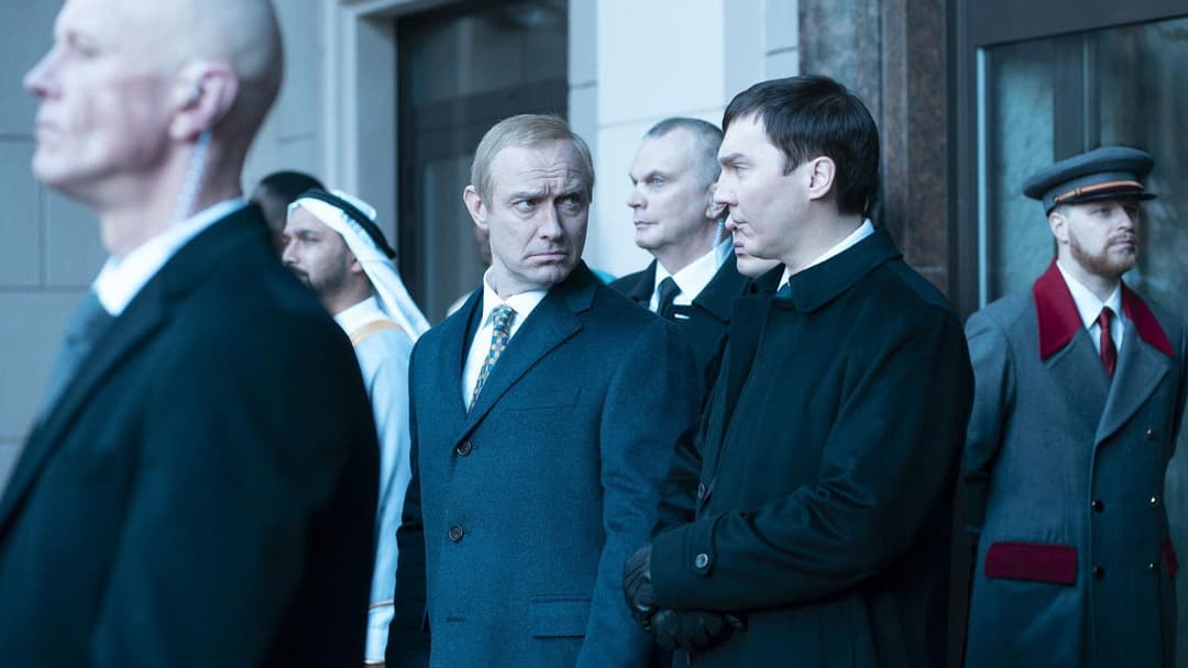 Le Mage du Kremlin backdrop 19