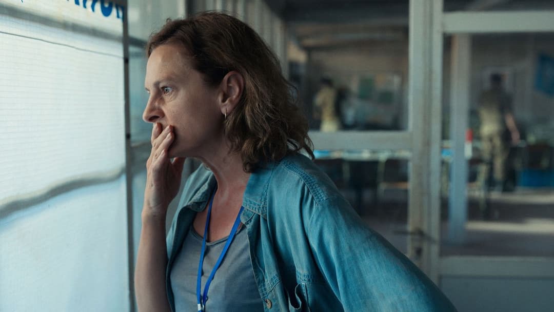 Quo Vadis, Aida? backdrop 3